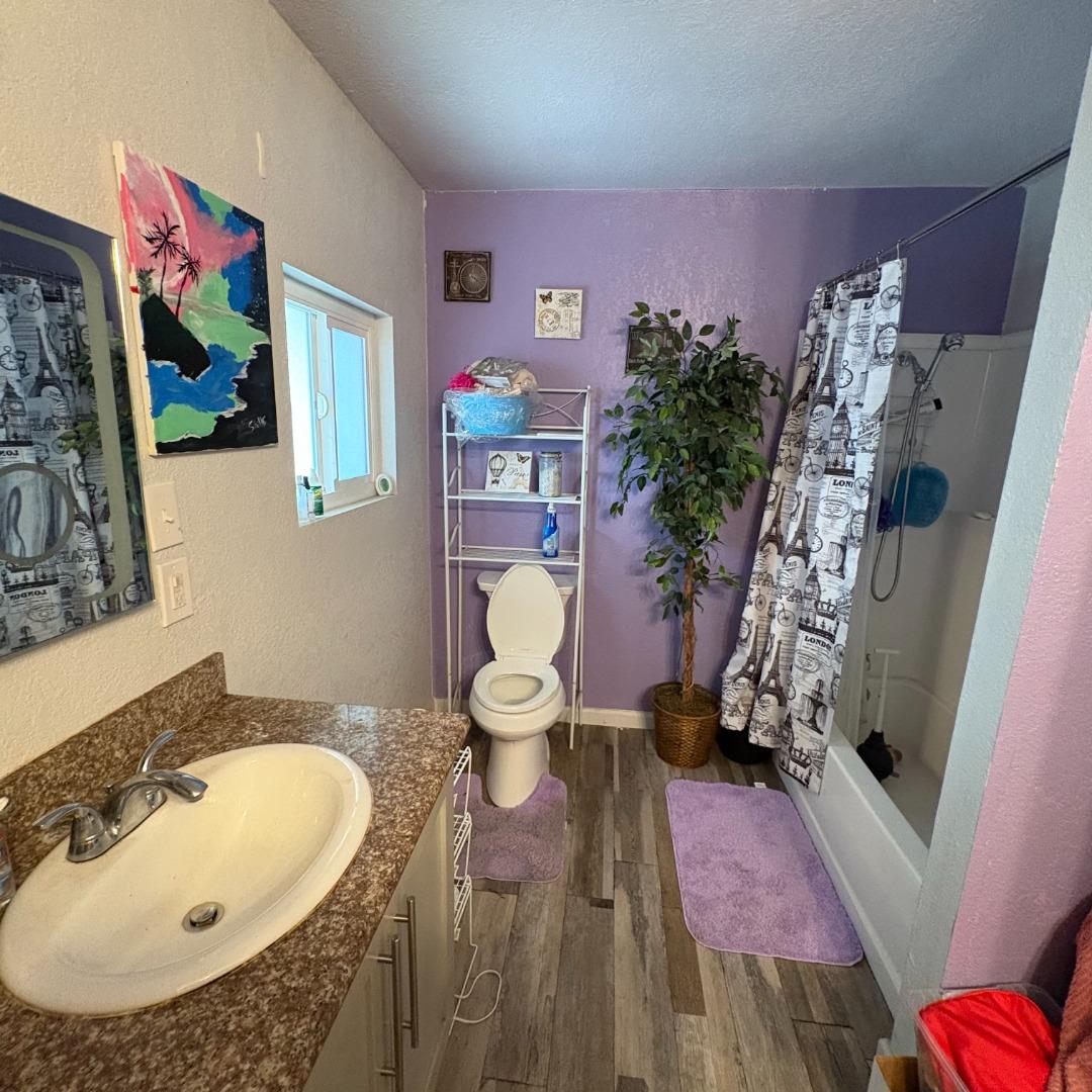 Detail Gallery Image 9 of 12 For 418 Pinefield #418,  San Jose,  CA 95134 - 4 Beds | 2 Baths