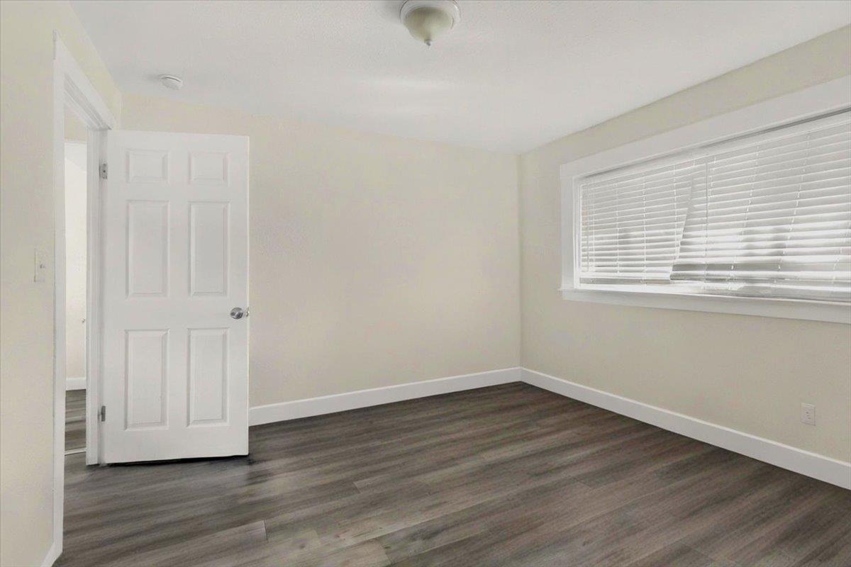 Detail Gallery Image 12 of 37 For 323 Rutland, San Jose,  CA 95128 - 2 Beds | 1 Baths