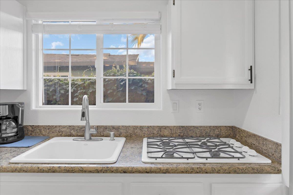 Detail Gallery Image 28 of 37 For 323 Rutland, San Jose,  CA 95128 - 2 Beds | 1 Baths