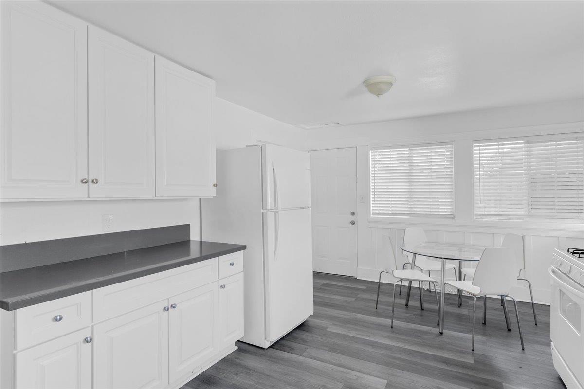 Detail Gallery Image 8 of 37 For 323 Rutland, San Jose,  CA 95128 - 2 Beds | 1 Baths
