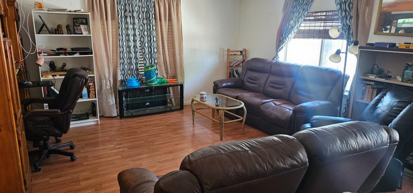 Detail Gallery Image 9 of 19 For 500 W 10th St #29,  Gilroy,  CA 95020 - 2 Beds | 2 Baths