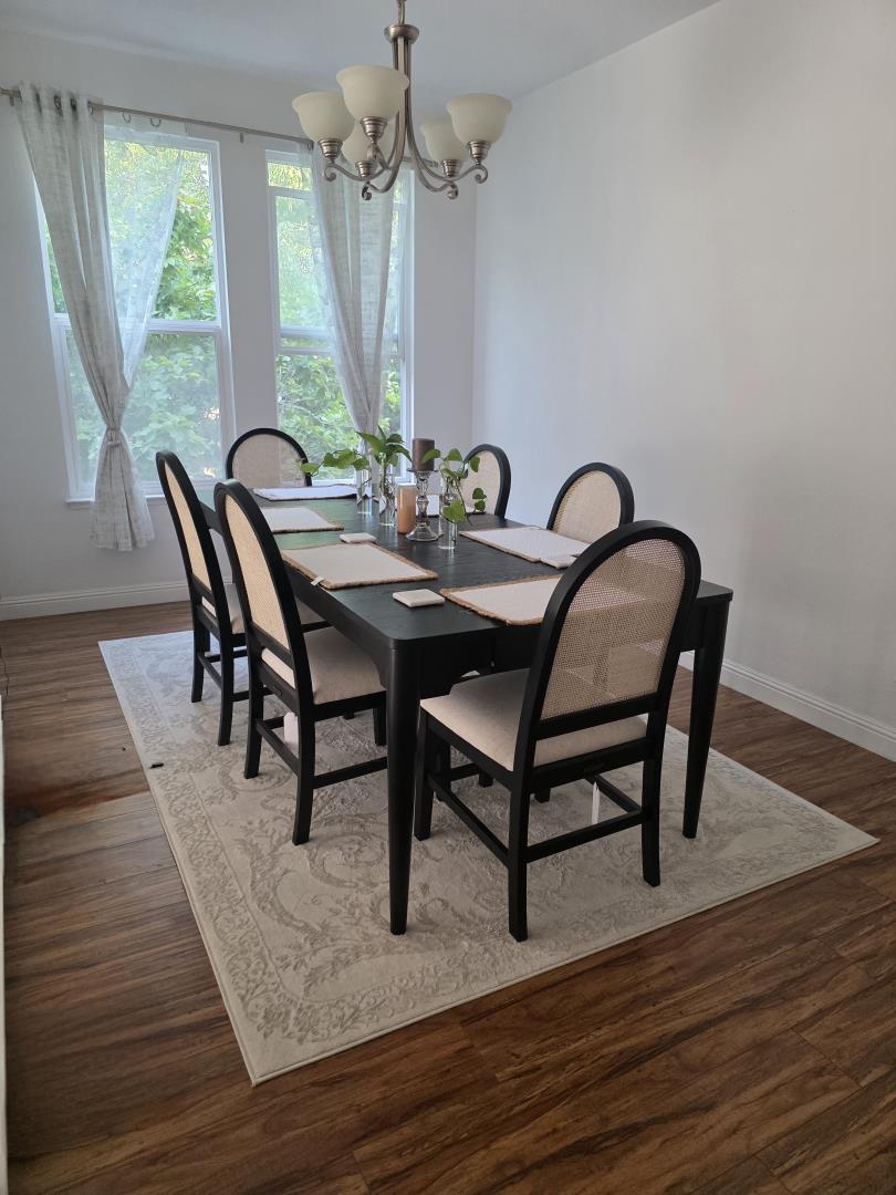 Detail Gallery Image 6 of 12 For 2681 Corde Terra Cir, San Jose,  CA 95111 - 4 Beds | 3/1 Baths