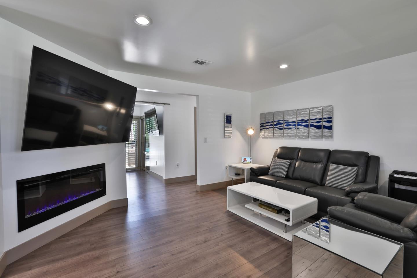 Detail Gallery Image 10 of 79 For 3101 Julio Ave, San Jose,  CA 95124 - 4 Beds | 2 Baths