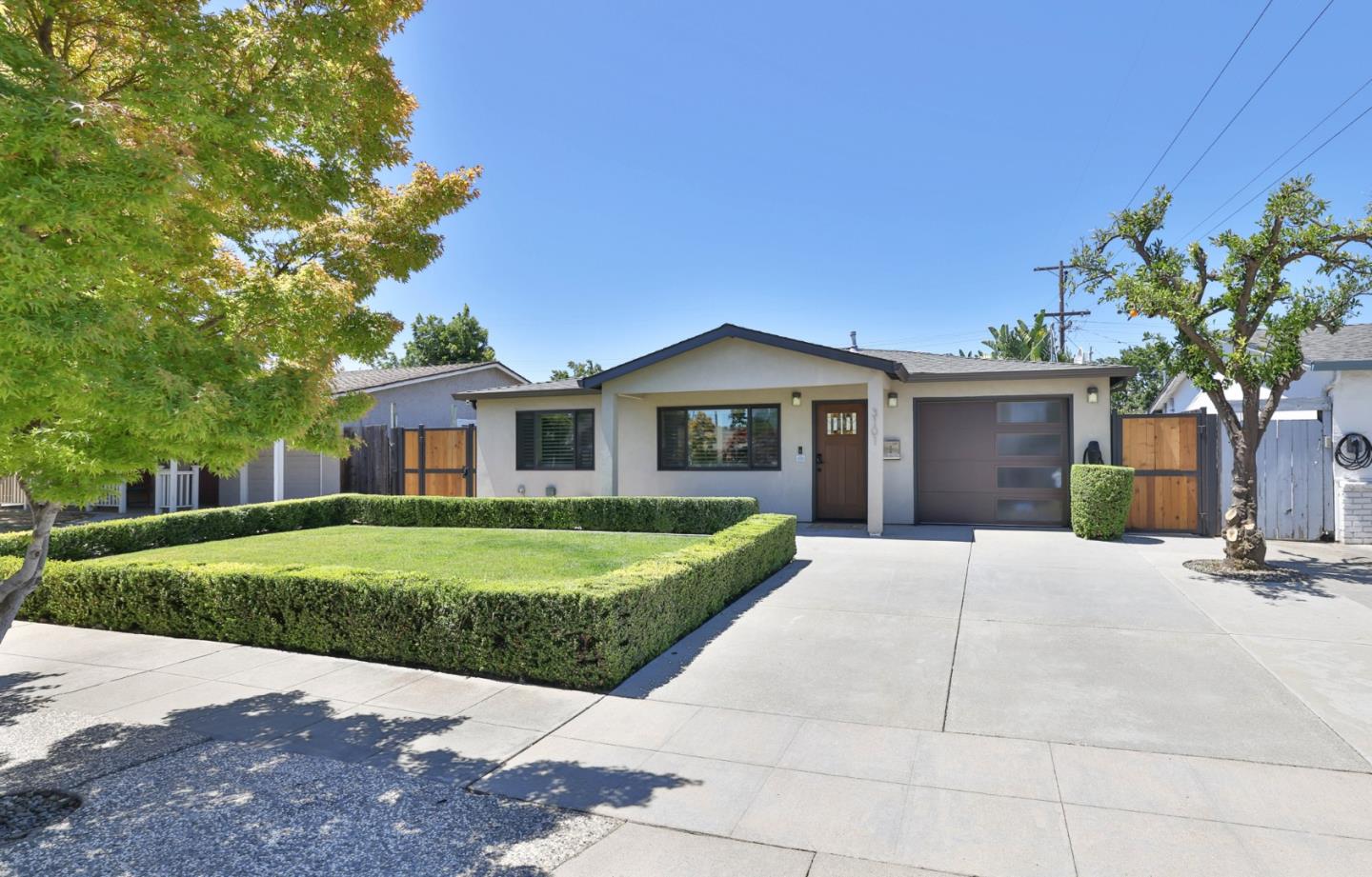 Detail Gallery Image 3 of 79 For 3101 Julio Ave, San Jose,  CA 95124 - 4 Beds | 2 Baths