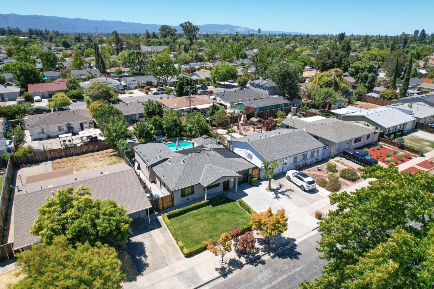 Detail Gallery Image 46 of 79 For 3101 Julio Ave, San Jose,  CA 95124 - 4 Beds | 2 Baths