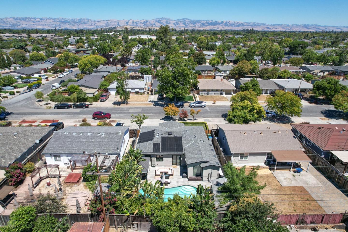Detail Gallery Image 50 of 79 For 3101 Julio Ave, San Jose,  CA 95124 - 4 Beds | 2 Baths