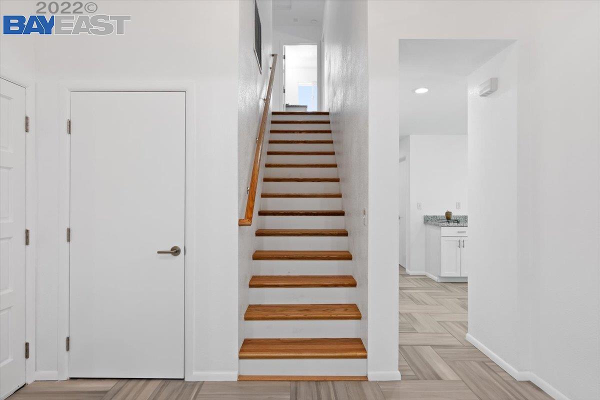 Detail Gallery Image 10 of 26 For 21 Lisa Ct, Brentwood,  CA 94513 - 4 Beds | 3 Baths