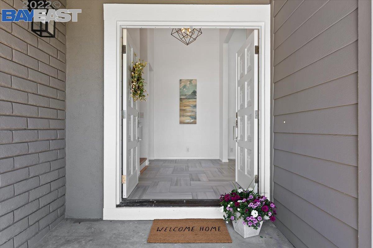 Detail Gallery Image 3 of 26 For 21 Lisa Ct, Brentwood,  CA 94513 - 4 Beds | 3 Baths