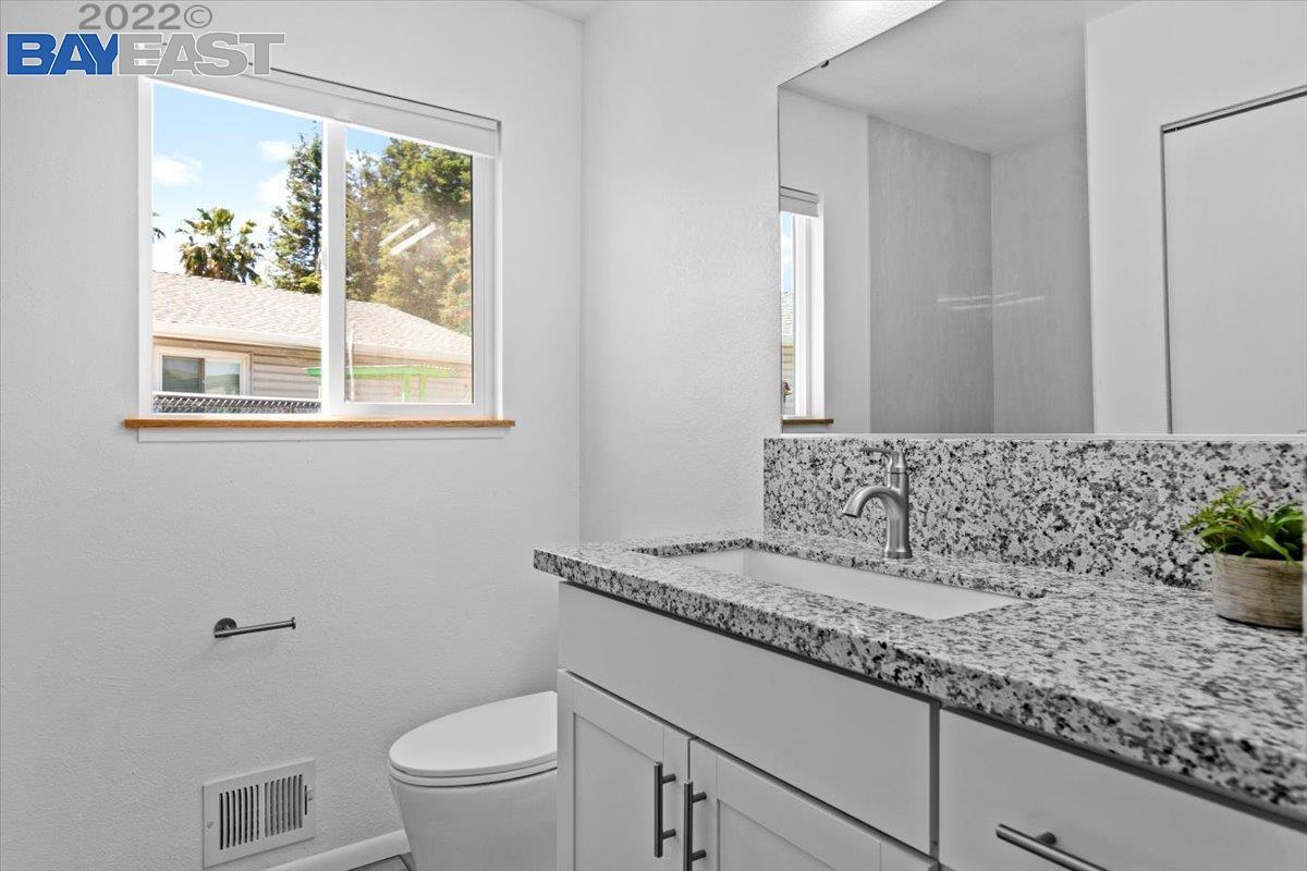 Detail Gallery Image 9 of 26 For 21 Lisa Ct, Brentwood,  CA 94513 - 4 Beds | 3 Baths