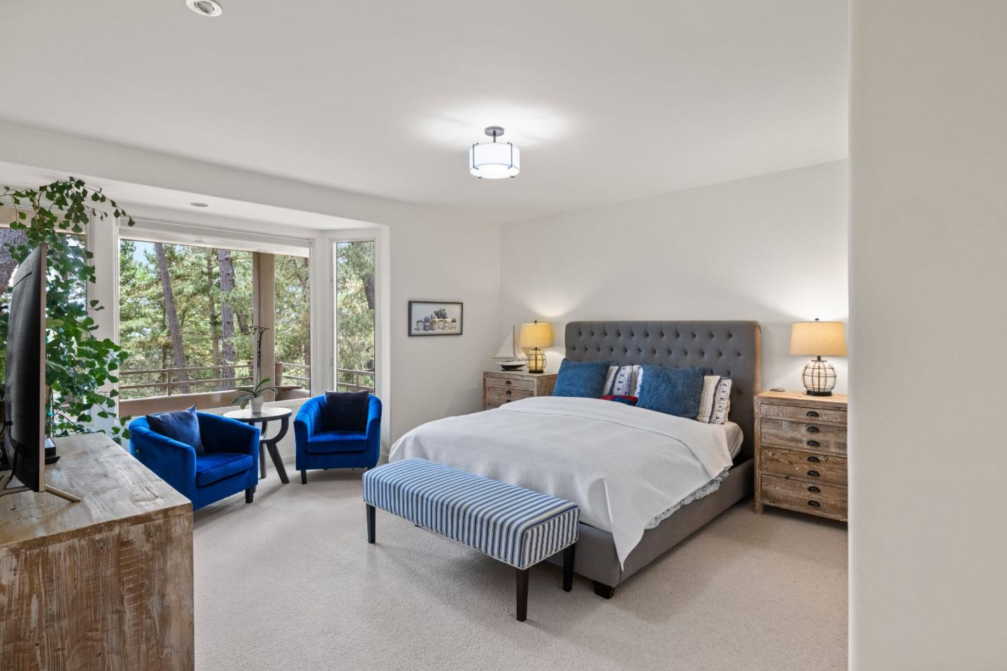 Detail Gallery Image 21 of 33 For 4043 Costado Rd, Pebble Beach,  CA 93953 - 4 Beds | 3/1 Baths