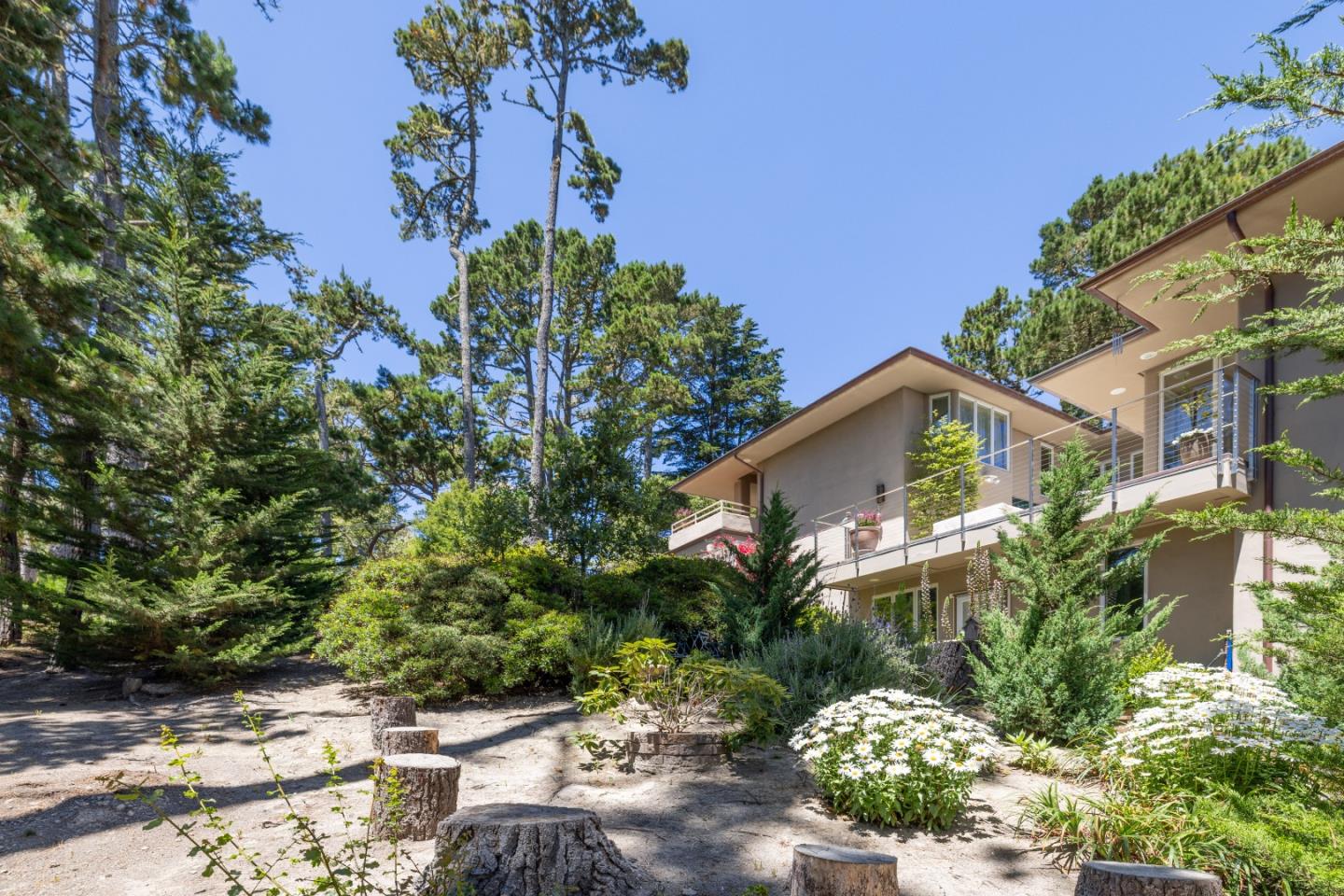 Detail Gallery Image 31 of 33 For 4043 Costado Rd, Pebble Beach,  CA 93953 - 4 Beds | 3/1 Baths