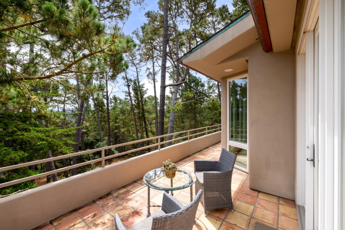 Detail Gallery Image 6 of 33 For 4043 Costado Rd, Pebble Beach,  CA 93953 - 4 Beds | 3/1 Baths