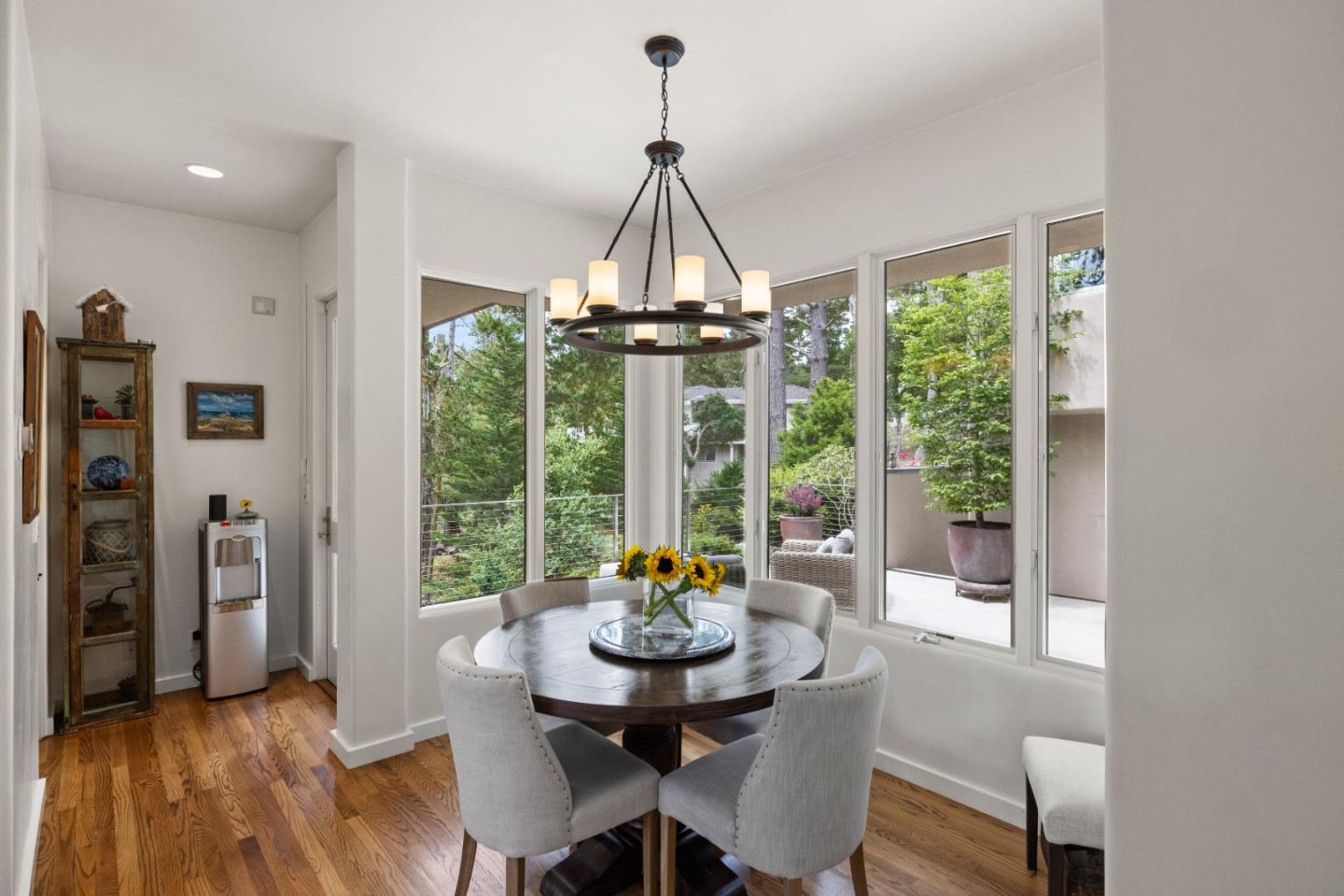 Detail Gallery Image 8 of 33 For 4043 Costado Rd, Pebble Beach,  CA 93953 - 4 Beds | 3/1 Baths
