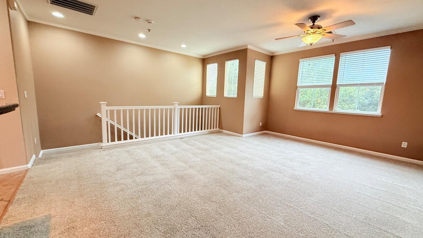 Detail Gallery Image 12 of 26 For 1031 Santa Rosa Ct, Watsonville,  CA 95076 - 2 Beds | 2 Baths