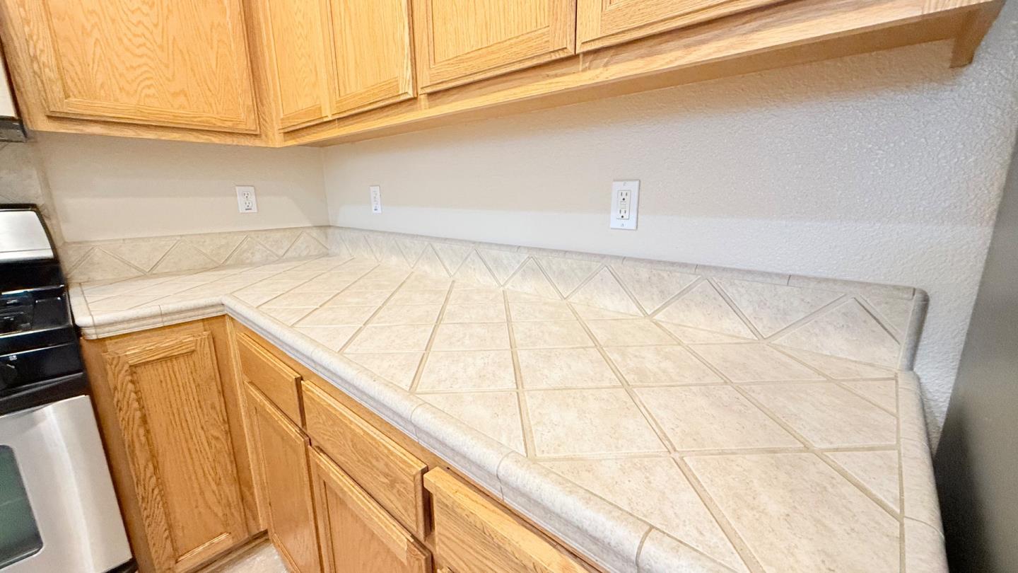 Detail Gallery Image 19 of 26 For 1031 Santa Rosa Ct, Watsonville,  CA 95076 - 2 Beds | 2 Baths