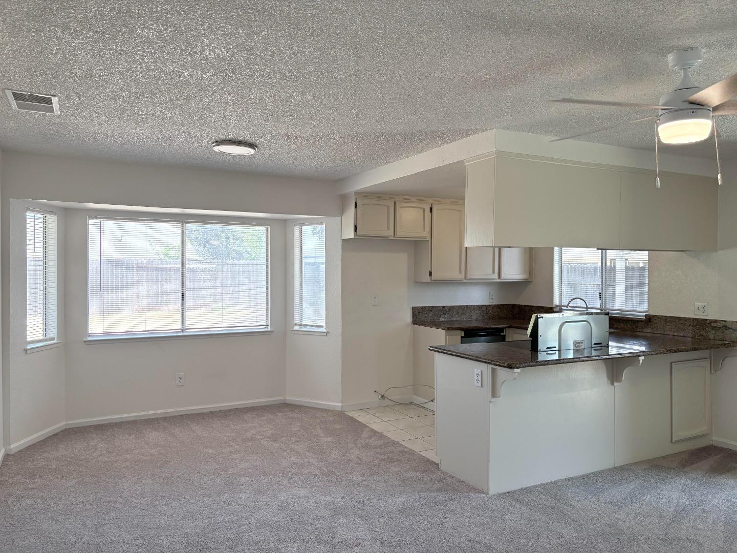 Detail Gallery Image 5 of 15 For 3765 Samos Way, Sacramento,  CA 95823 - 4 Beds | 2 Baths