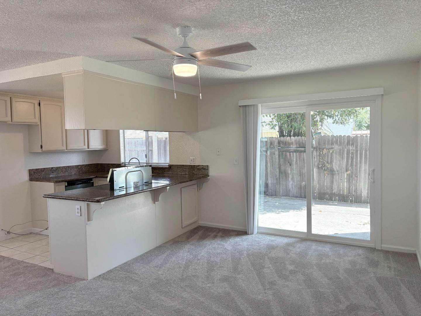 Detail Gallery Image 6 of 15 For 3765 Samos Way, Sacramento,  CA 95823 - 4 Beds | 2 Baths