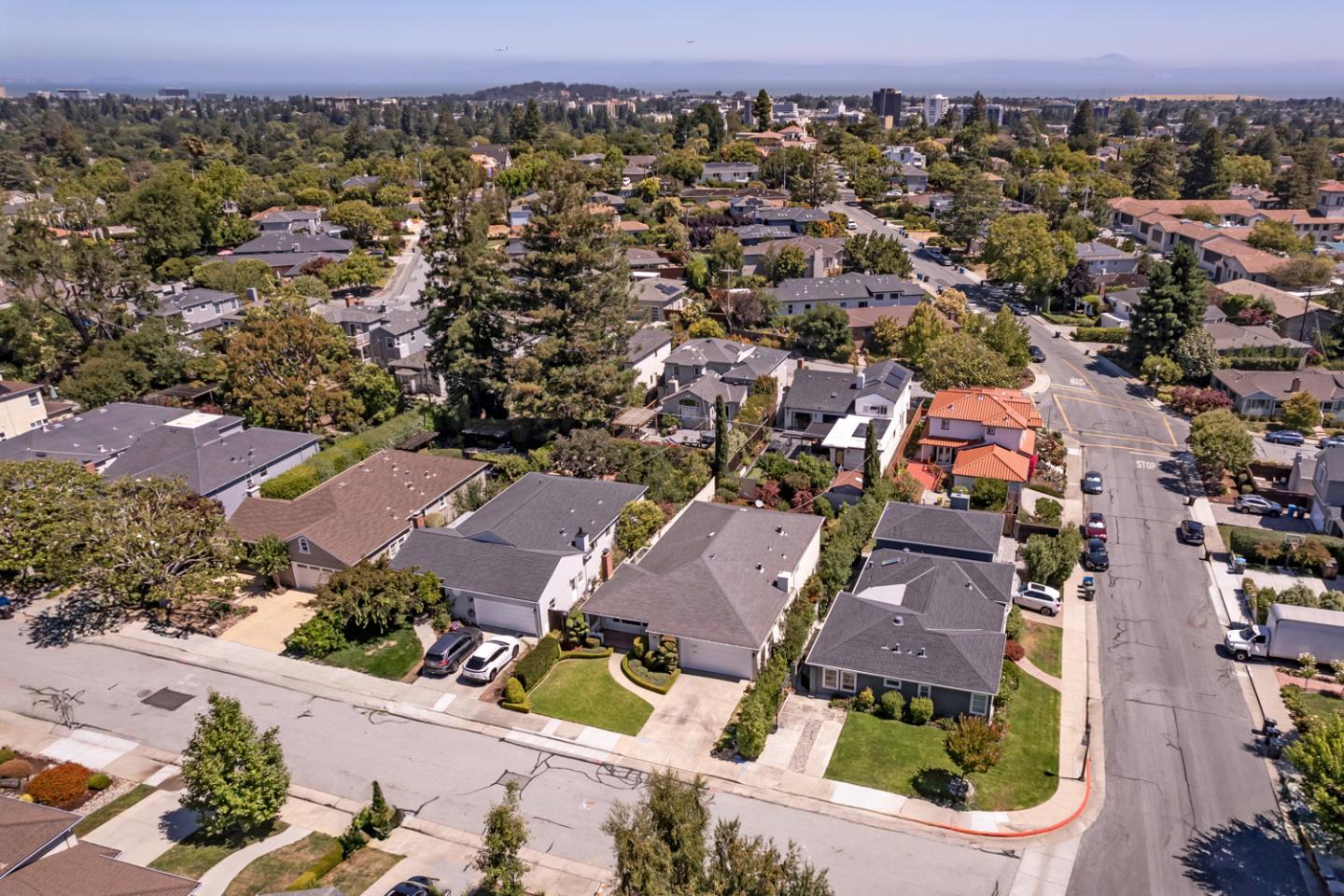Detail Gallery Image 29 of 30 For 525 Colgate Way, San Mateo,  CA 94402 - 3 Beds | 2 Baths