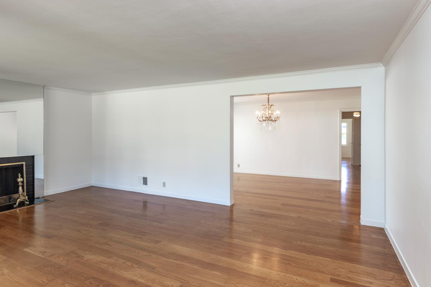Detail Gallery Image 7 of 30 For 525 Colgate Way, San Mateo,  CA 94402 - 3 Beds | 2 Baths