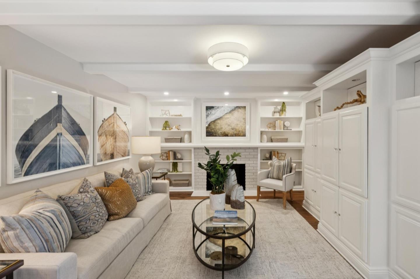 Detail Gallery Image 18 of 42 For 1 Hampton Ct, Los Altos,  CA 94022 - 4 Beds | 2/1 Baths