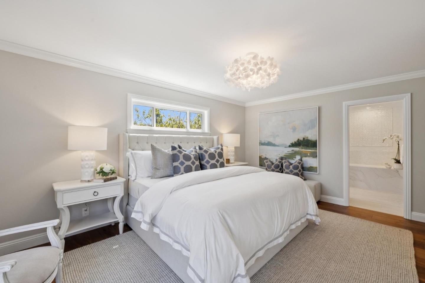 Detail Gallery Image 21 of 42 For 1 Hampton Ct, Los Altos,  CA 94022 - 4 Beds | 2/1 Baths