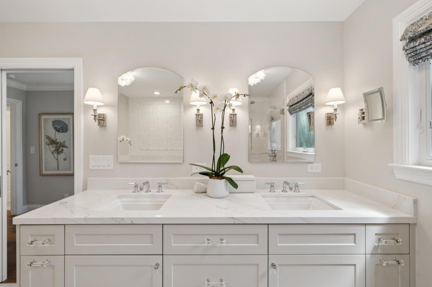 Detail Gallery Image 23 of 42 For 1 Hampton Ct, Los Altos,  CA 94022 - 4 Beds | 2/1 Baths
