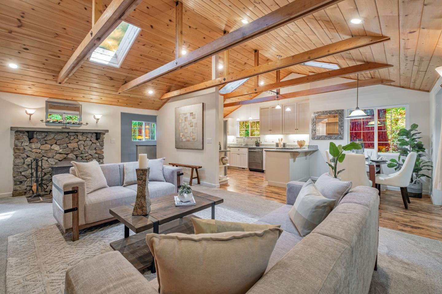 Detail Gallery Image 14 of 56 For 370 Fall Creek Dr, Felton,  CA 95018 - 3 Beds | 2 Baths