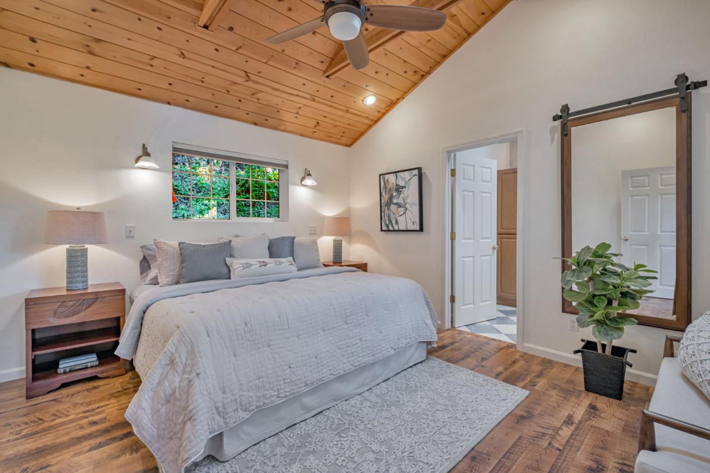 Detail Gallery Image 22 of 56 For 370 Fall Creek Dr, Felton,  CA 95018 - 3 Beds | 2 Baths