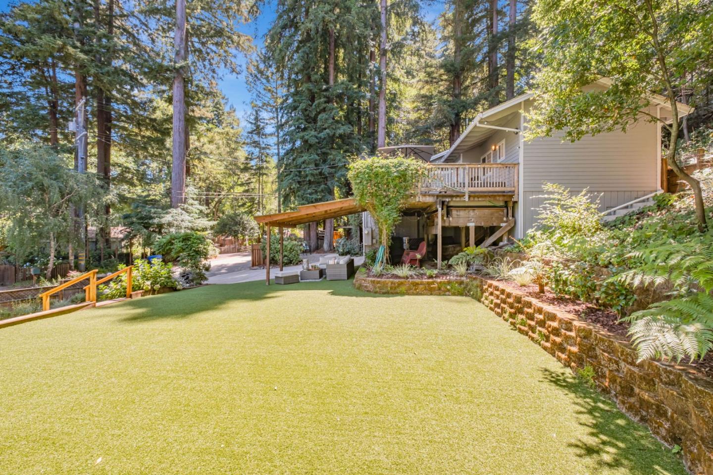 Detail Gallery Image 32 of 56 For 370 Fall Creek Dr, Felton,  CA 95018 - 3 Beds | 2 Baths