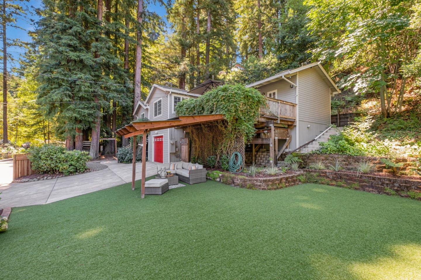 Detail Gallery Image 36 of 56 For 370 Fall Creek Dr, Felton,  CA 95018 - 3 Beds | 2 Baths