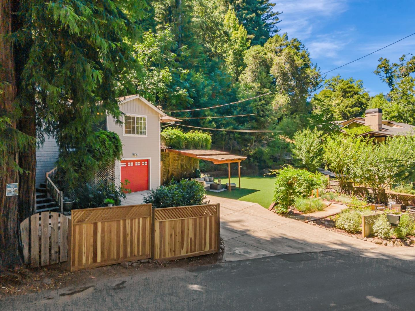 Detail Gallery Image 38 of 56 For 370 Fall Creek Dr, Felton,  CA 95018 - 3 Beds | 2 Baths