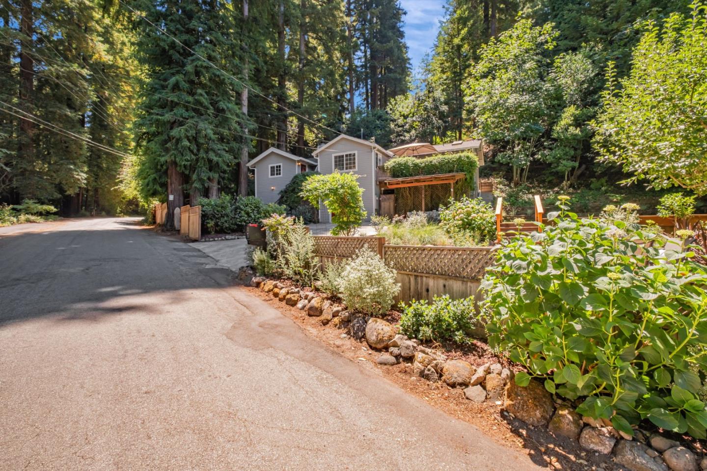 Detail Gallery Image 44 of 56 For 370 Fall Creek Dr, Felton,  CA 95018 - 3 Beds | 2 Baths