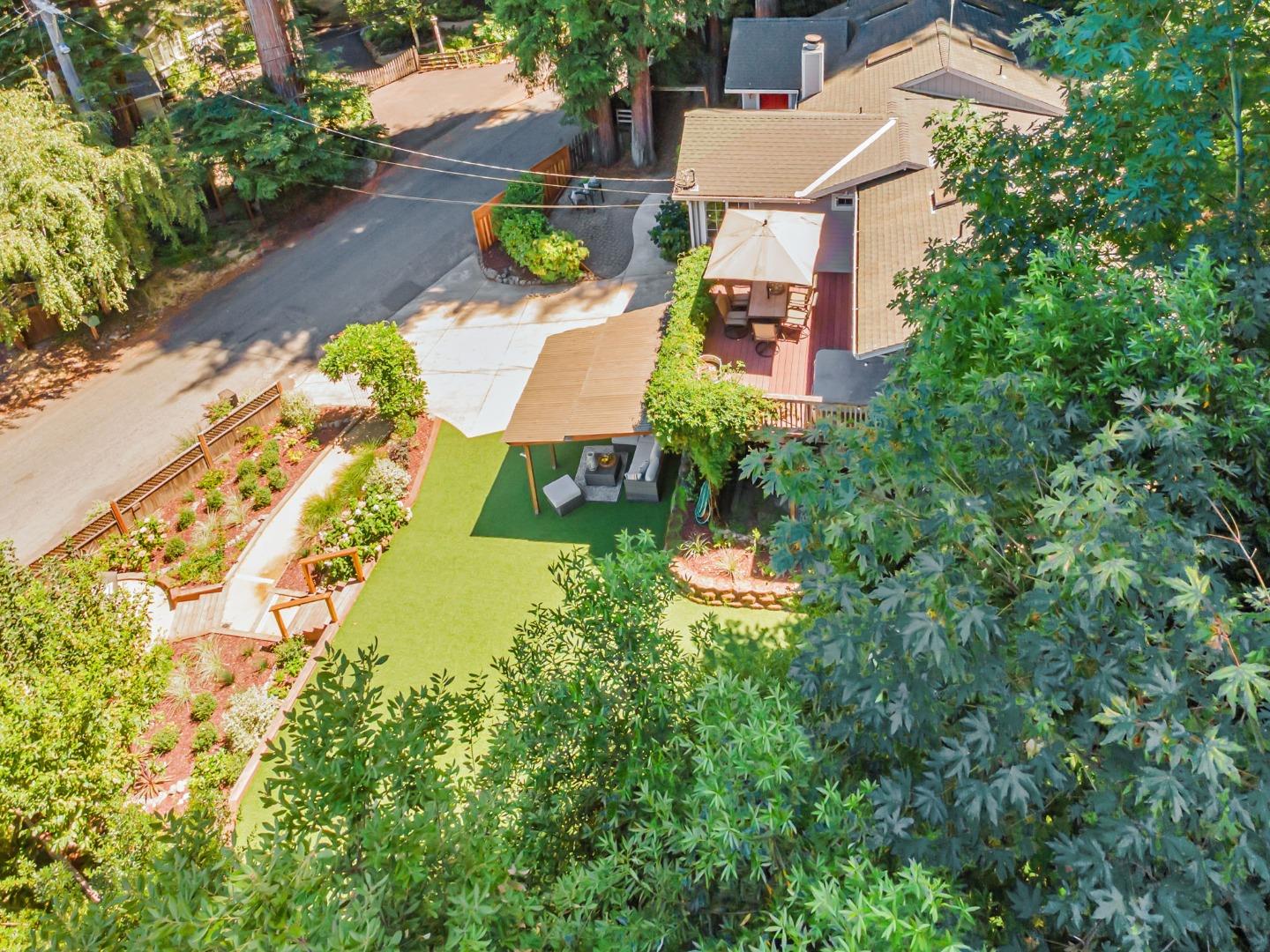 Detail Gallery Image 46 of 56 For 370 Fall Creek Dr, Felton,  CA 95018 - 3 Beds | 2 Baths