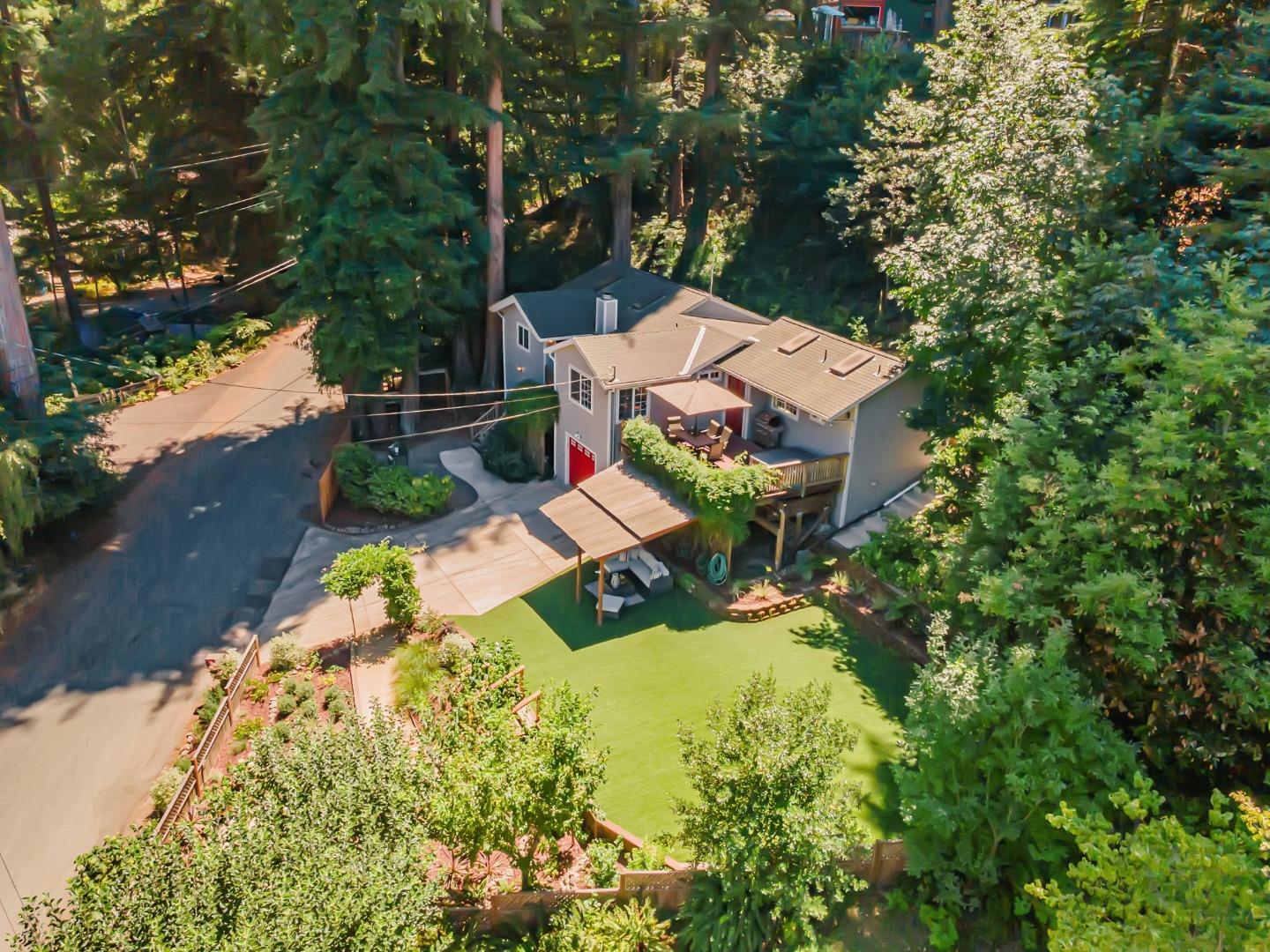 Detail Gallery Image 48 of 56 For 370 Fall Creek Dr, Felton,  CA 95018 - 3 Beds | 2 Baths