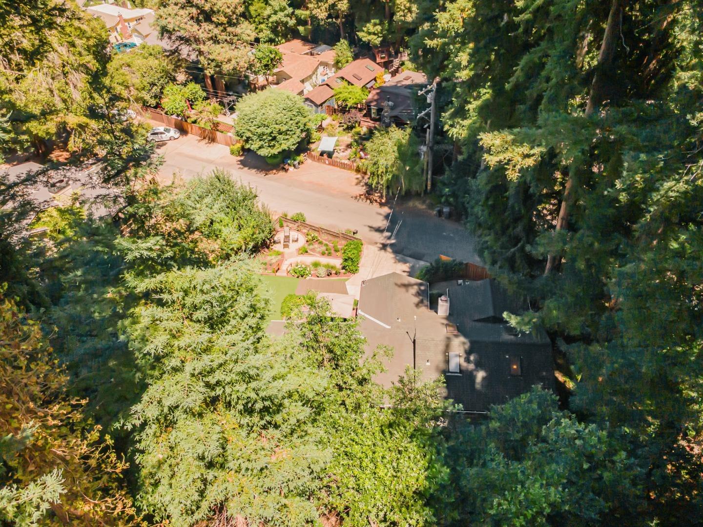Detail Gallery Image 51 of 56 For 370 Fall Creek Dr, Felton,  CA 95018 - 3 Beds | 2 Baths