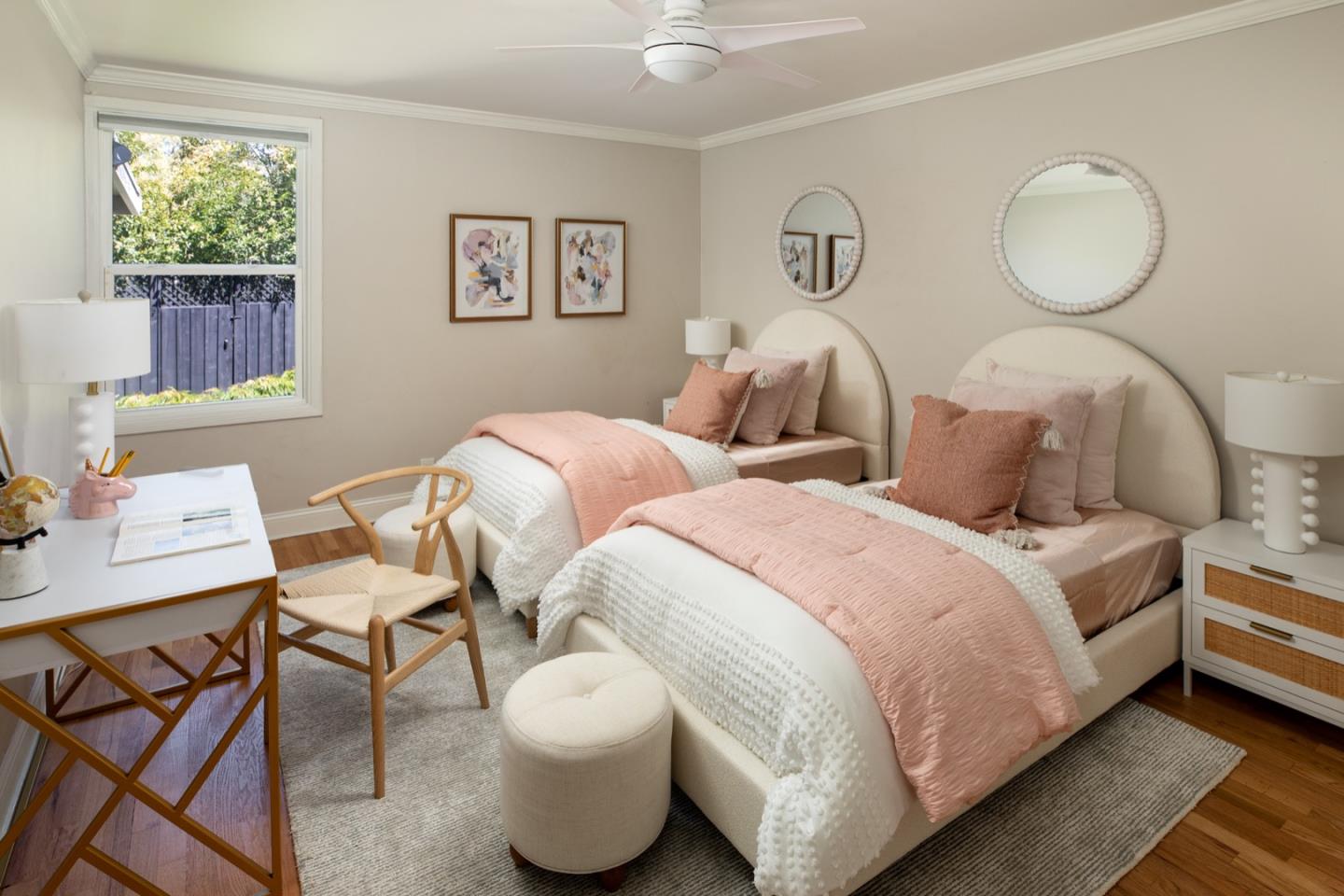 Detail Gallery Image 10 of 16 For 1031 Timothy Ln, Menlo Park,  CA 94025 - 2 Beds | 1/1 Baths