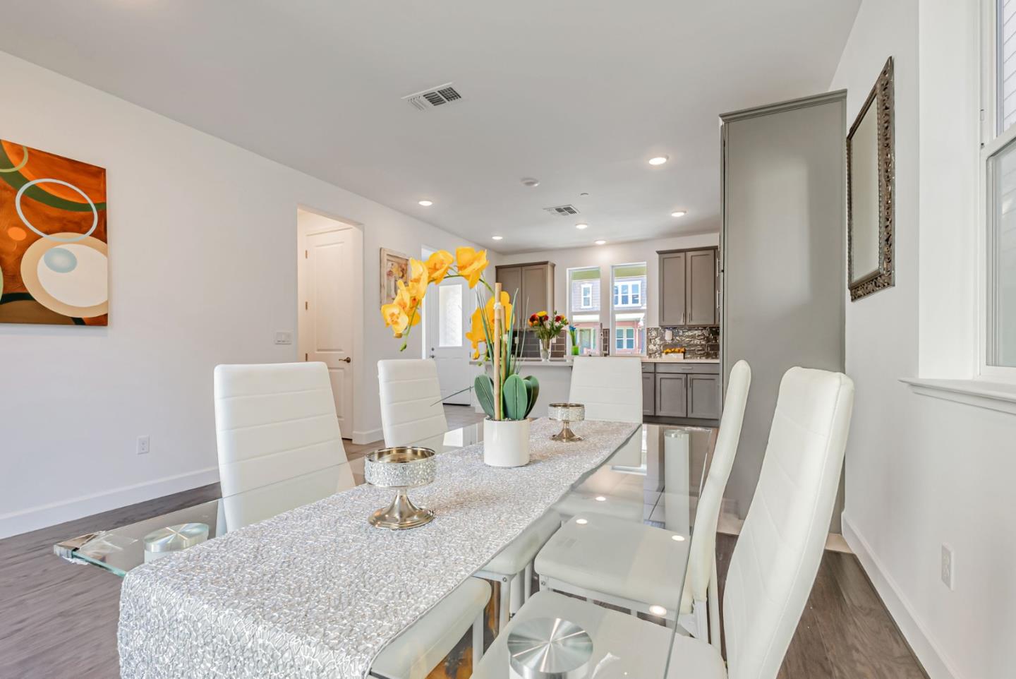 Detail Gallery Image 19 of 51 For 1861 Shasta Ln, Hercules,  CA 94547 - 4 Beds | 2/1 Baths
