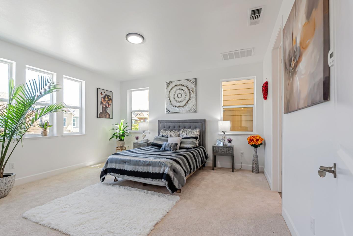 Detail Gallery Image 23 of 51 For 1861 Shasta Ln, Hercules,  CA 94547 - 4 Beds | 2/1 Baths