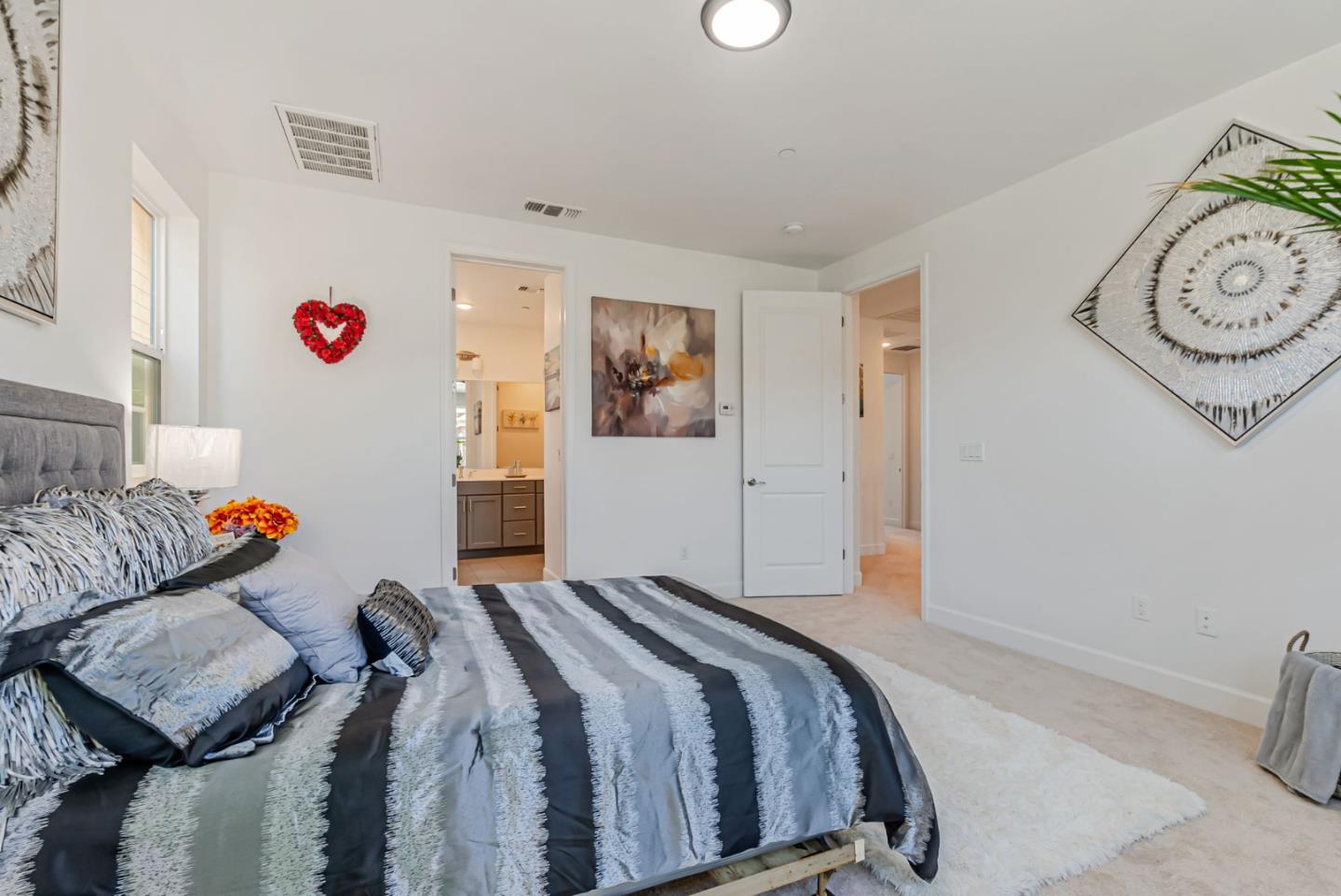 Detail Gallery Image 25 of 51 For 1861 Shasta Ln, Hercules,  CA 94547 - 4 Beds | 2/1 Baths