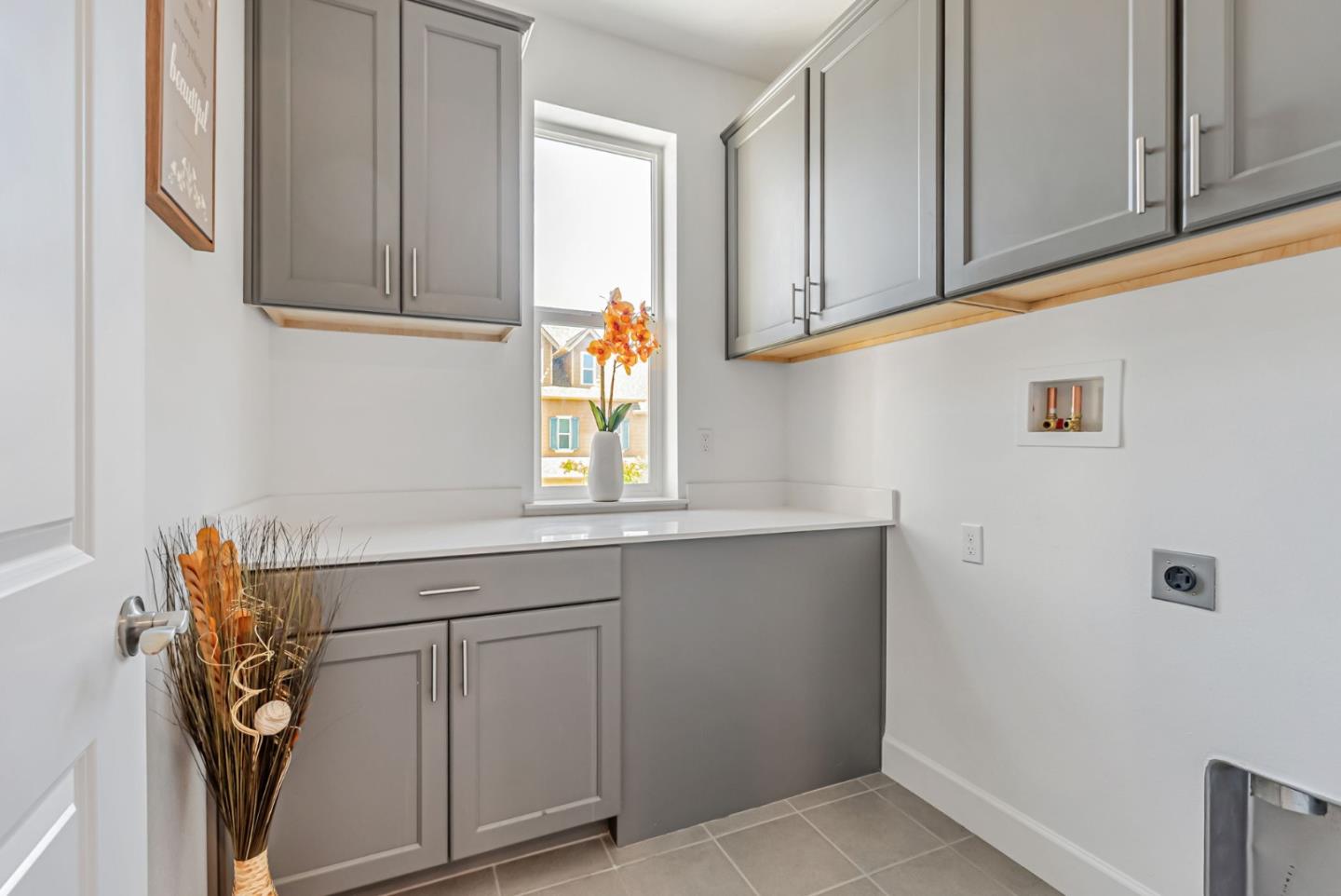 Detail Gallery Image 36 of 51 For 1861 Shasta Ln, Hercules,  CA 94547 - 4 Beds | 2/1 Baths