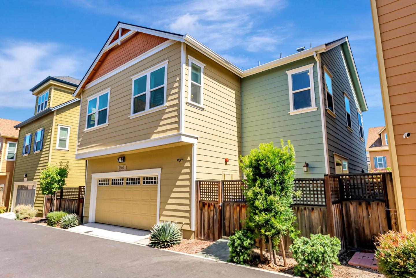Detail Gallery Image 46 of 51 For 1861 Shasta Ln, Hercules,  CA 94547 - 4 Beds | 2/1 Baths