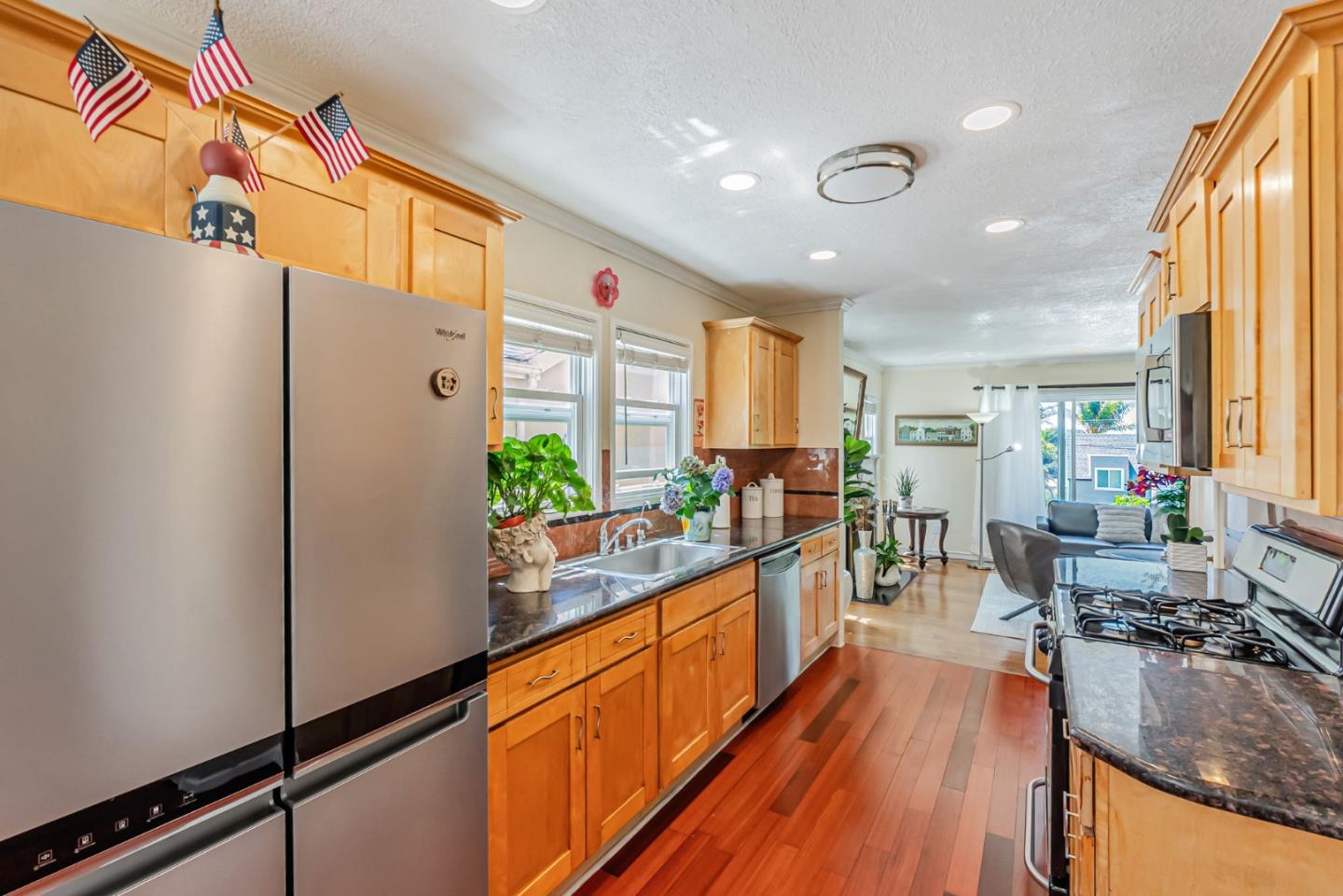 Detail Gallery Image 17 of 44 For 604 Key Blvd, Richmond,  CA 94805 - 3 Beds | 2 Baths