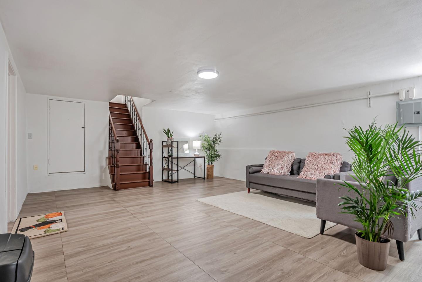 Detail Gallery Image 24 of 44 For 604 Key Blvd, Richmond,  CA 94805 - 3 Beds | 2 Baths