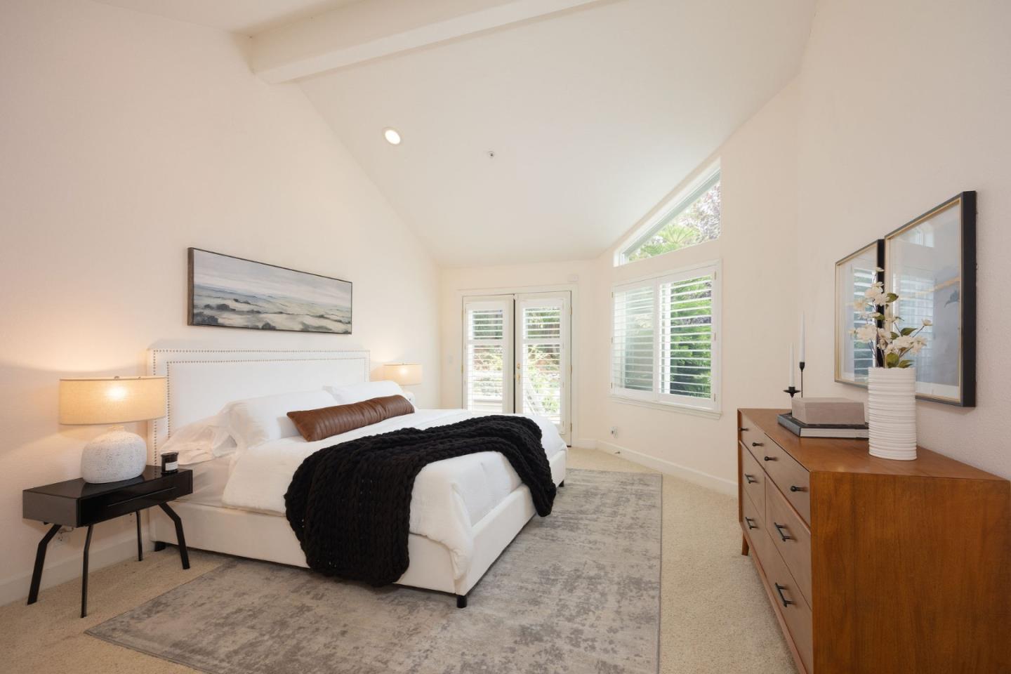 Detail Gallery Image 17 of 46 For 590 Miramar Dr, Half Moon Bay,  CA 94019 - 4 Beds | 3/1 Baths