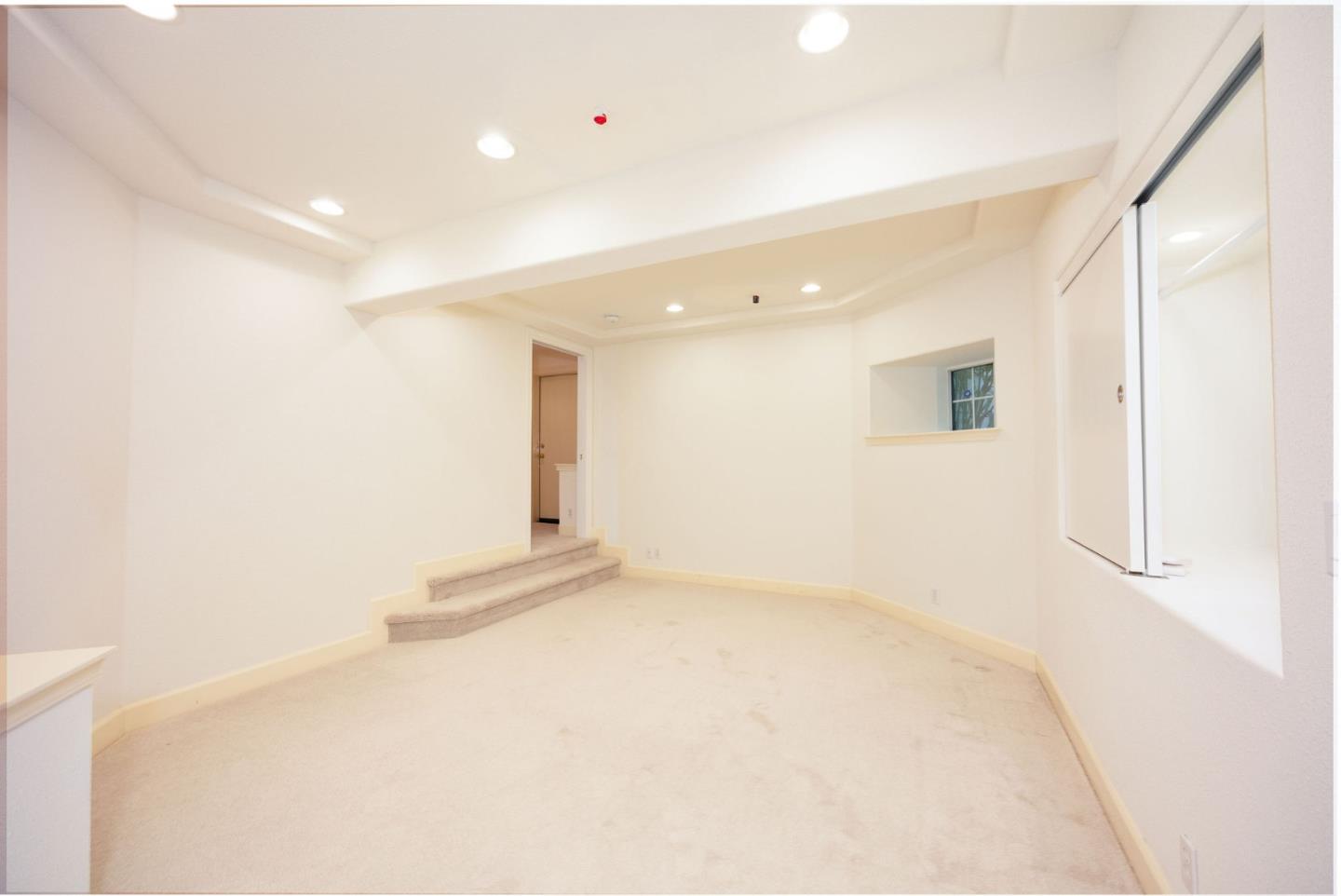 Detail Gallery Image 29 of 46 For 590 Miramar Dr, Half Moon Bay,  CA 94019 - 4 Beds | 3/1 Baths
