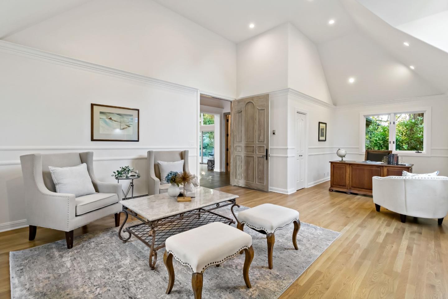 Detail Gallery Image 37 of 92 For 136 Finger Ave, Redwood City,  CA 94062 - 4 Beds | 3/1 Baths