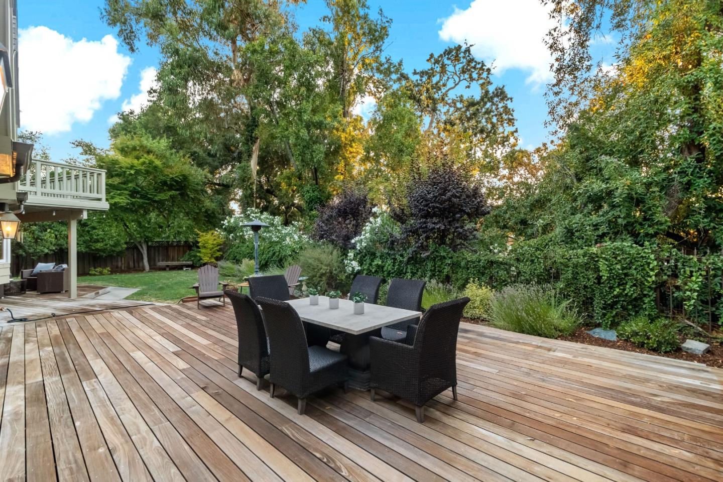 Detail Gallery Image 72 of 92 For 136 Finger Ave, Redwood City,  CA 94062 - 4 Beds | 3/1 Baths