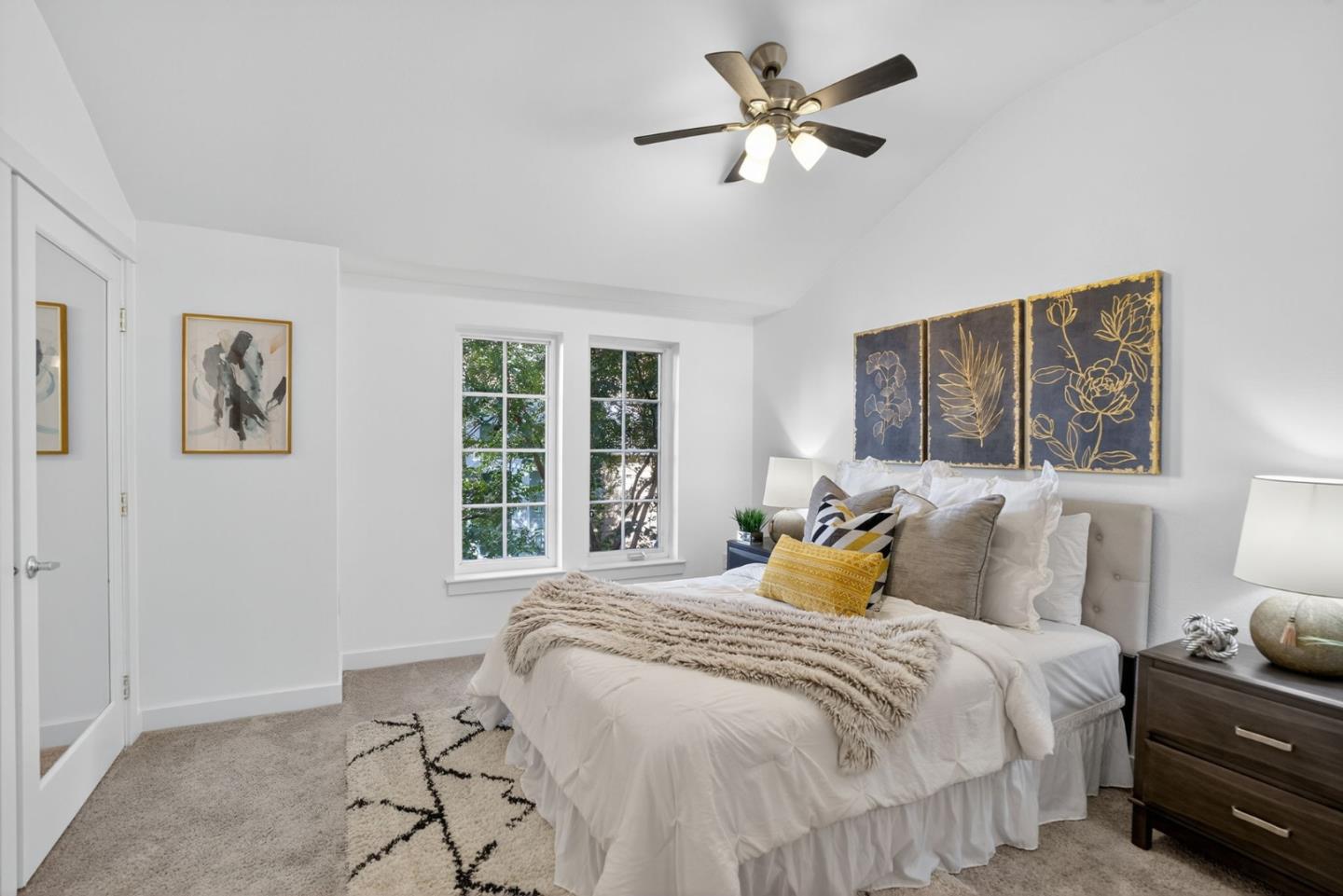 Detail Gallery Image 9 of 40 For 236 Grayson Ter, San Jose,  CA 95126 - 4 Beds | 2/1 Baths