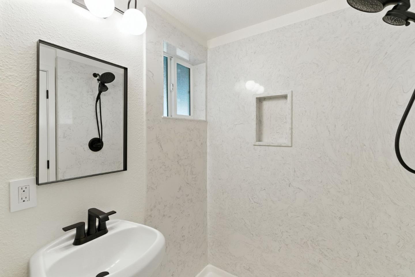 Detail Gallery Image 27 of 32 For 731 Valota Rd, Redwood City,  CA 94061 - 4 Beds | 3 Baths