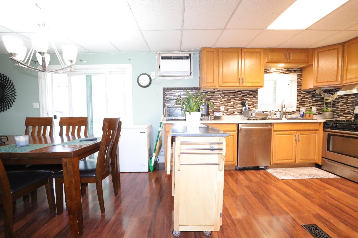 Detail Gallery Image 5 of 15 For 2151 Oakland Rd #443,  San Jose,  CA 95131 - 2 Beds | 2 Baths